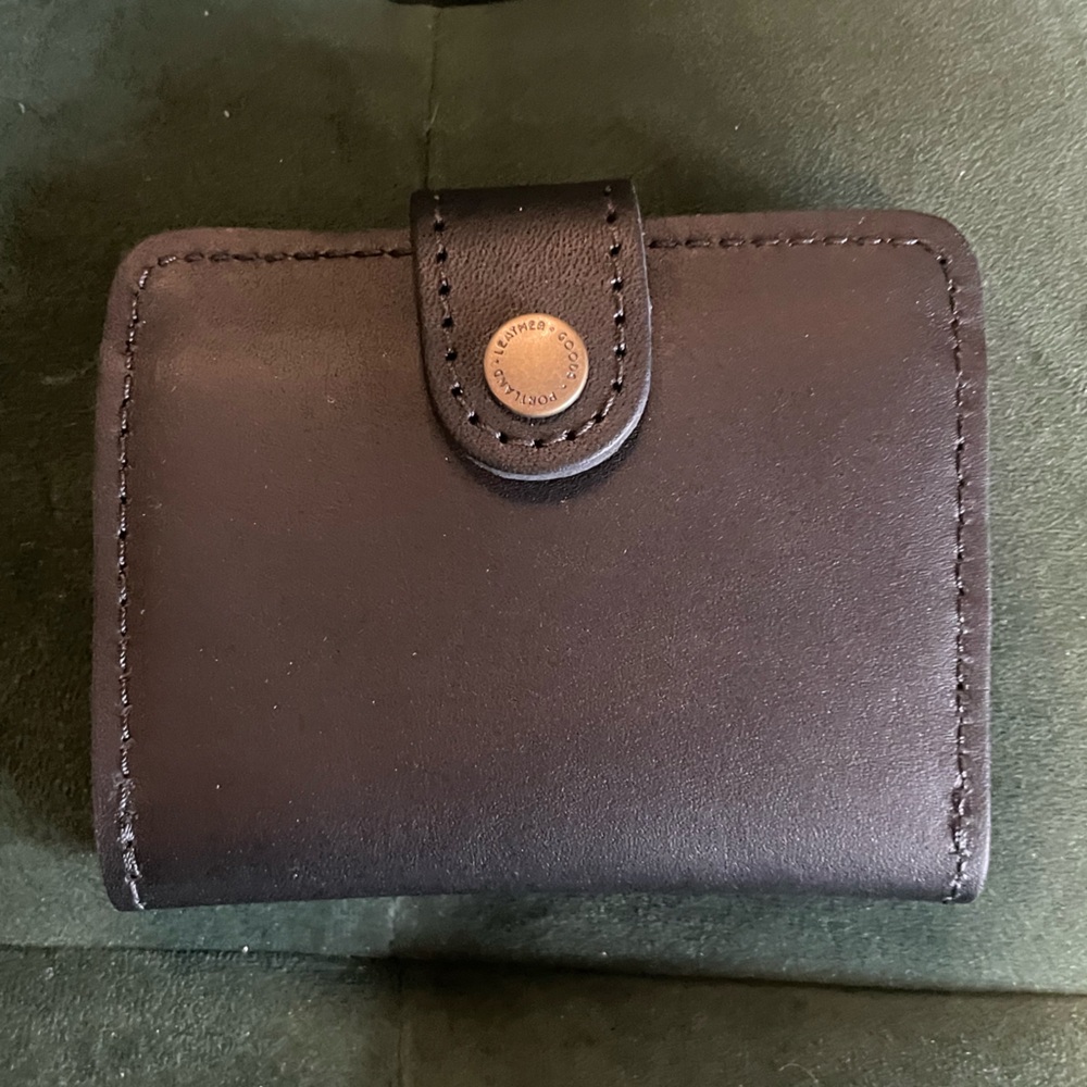 Portland Leather Goods Mini bifold Black Leather Wallet